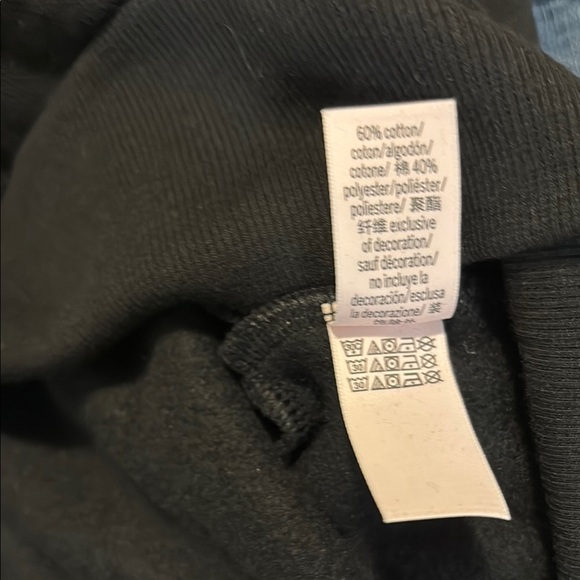 Victoria's Secret NWT Black Lace-Up cropped Sweatshirt Medium - Picture 5 of 5